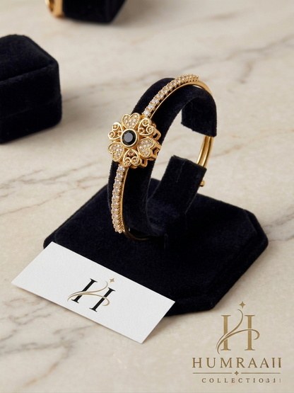Floral Shape Eternal Shine Braclet for Special Occassions👸